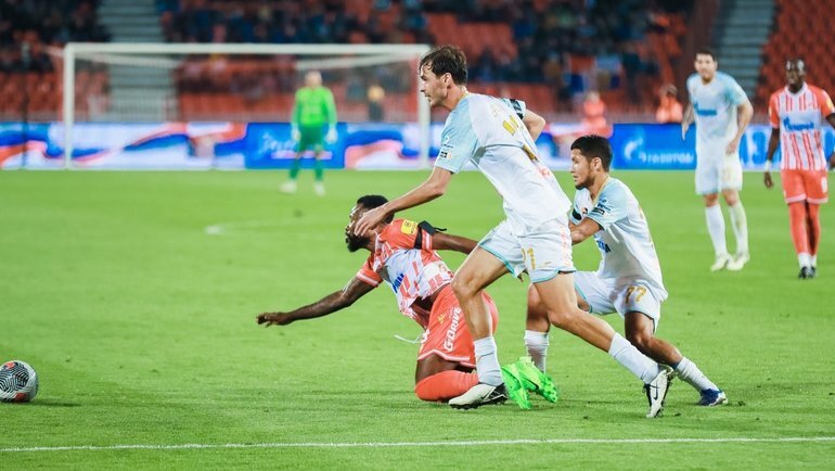    Александр Ерохин в матче против «Црвены Звезды».Вячеслав Евдокимов / ФК «Зенит»