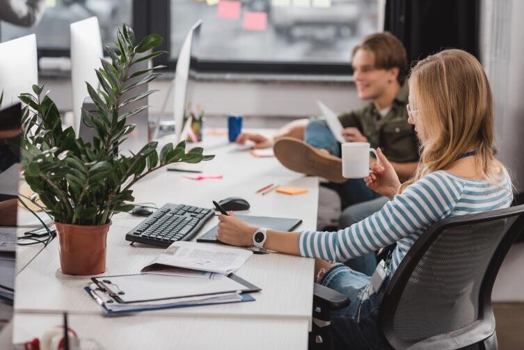    Работайте, но соблюдайте режим, отдыхайте Фото: Depositphotos