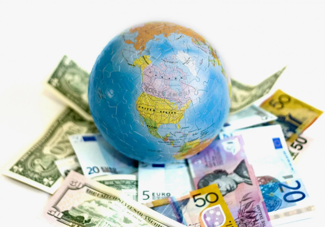 Перевести на карту. Перечисление денег на карту. Перевести деньги на карту в казахстан. Пришли деньги на карту. Перевёл деньги на карту.