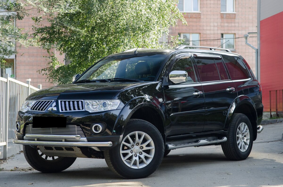Pajero sport установка