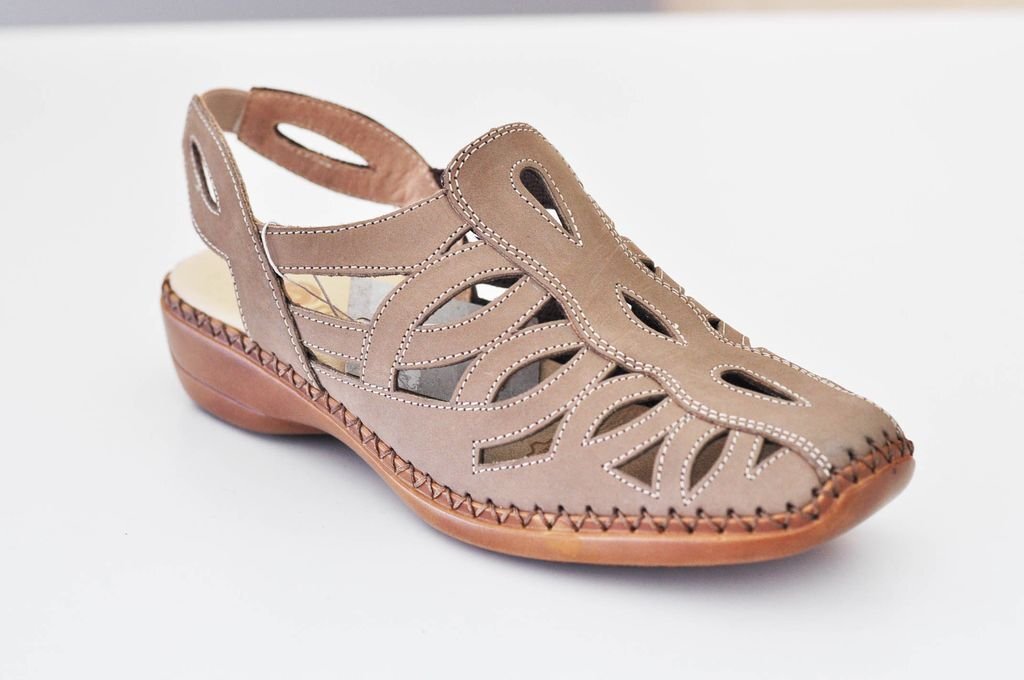 Этажерка для обуви z 27120, полипропилен, 48. Обувная витрина. Полки для обувного магазина. Товары для обуви интернет магазин. Интернет сайты обувь.