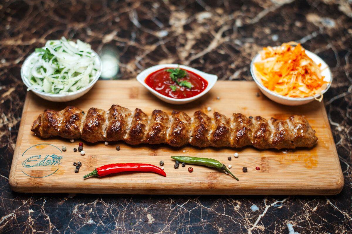 Шашлыки на природе. Шашлыки на природе. Армянский шашлык. Шашлык. Маринад для шашлыка из свинины с уксусом.