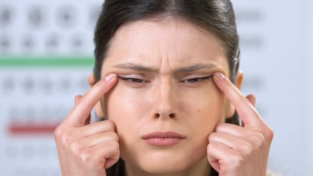 И изрекает обидную матерную рифму к слову спец.