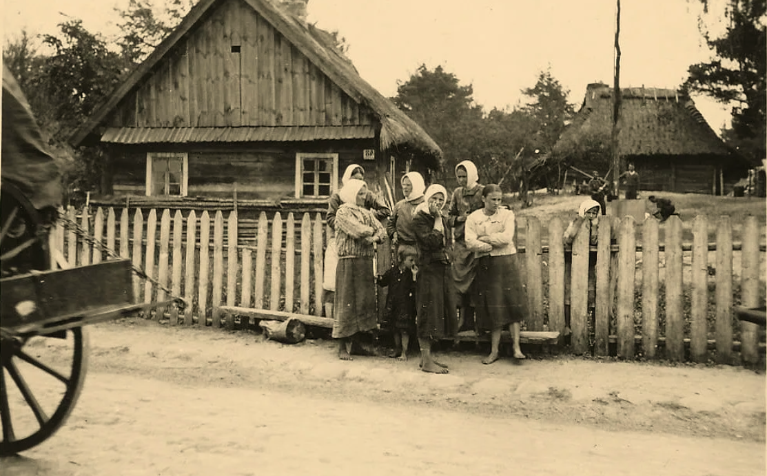 Деревня старина, Белоруссия. Деревни крестьяне 1939 Западная Беларусь. Деревни Белоруссии. Довоенная деревня.