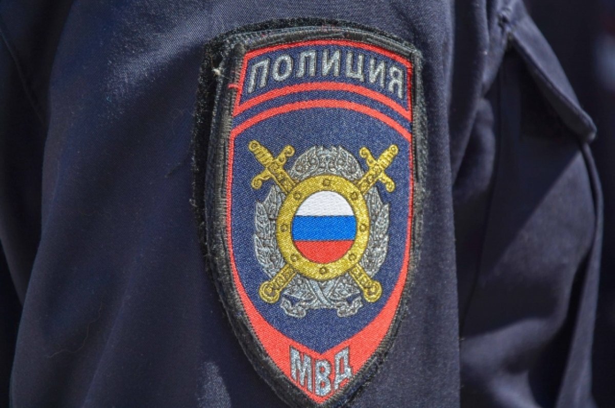    Молодой человек украл куртку из тульского магазина