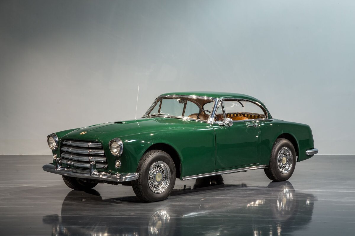 Edwards America Sports Coupe 1954