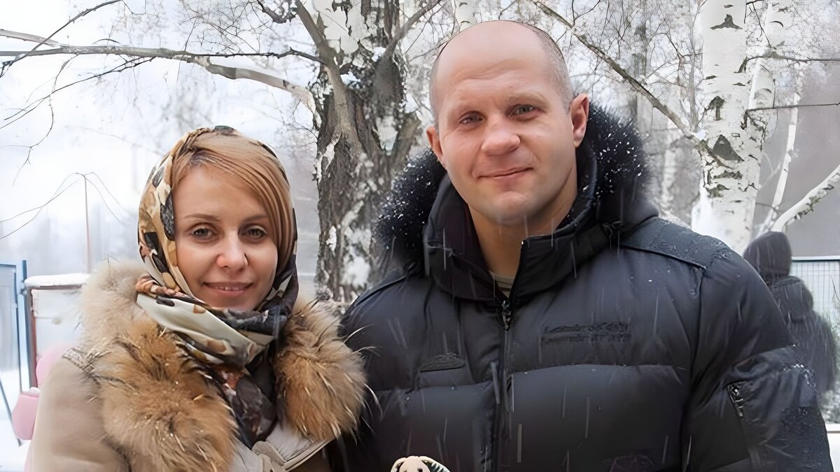    Оксана Емельяненко с мужем