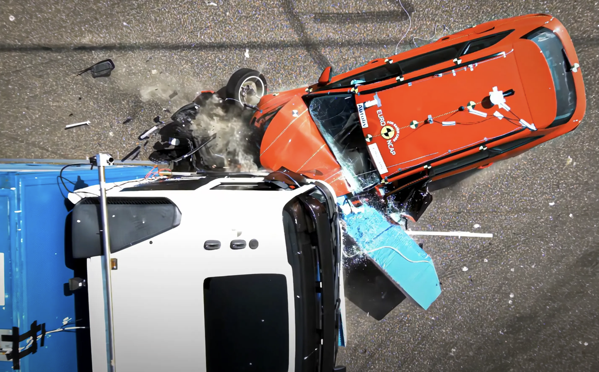    Накладной бампер для грузовиков снижает смертность от аварий до 60% [ВИДЕО]