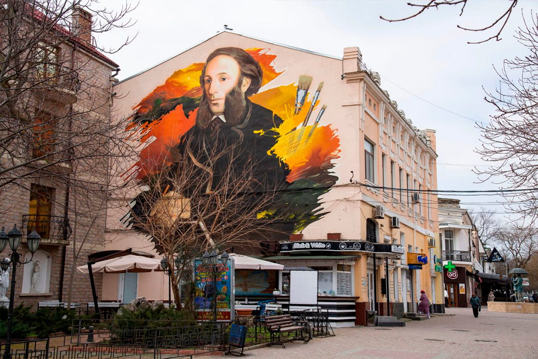 Иван Константинович собственной персоной.