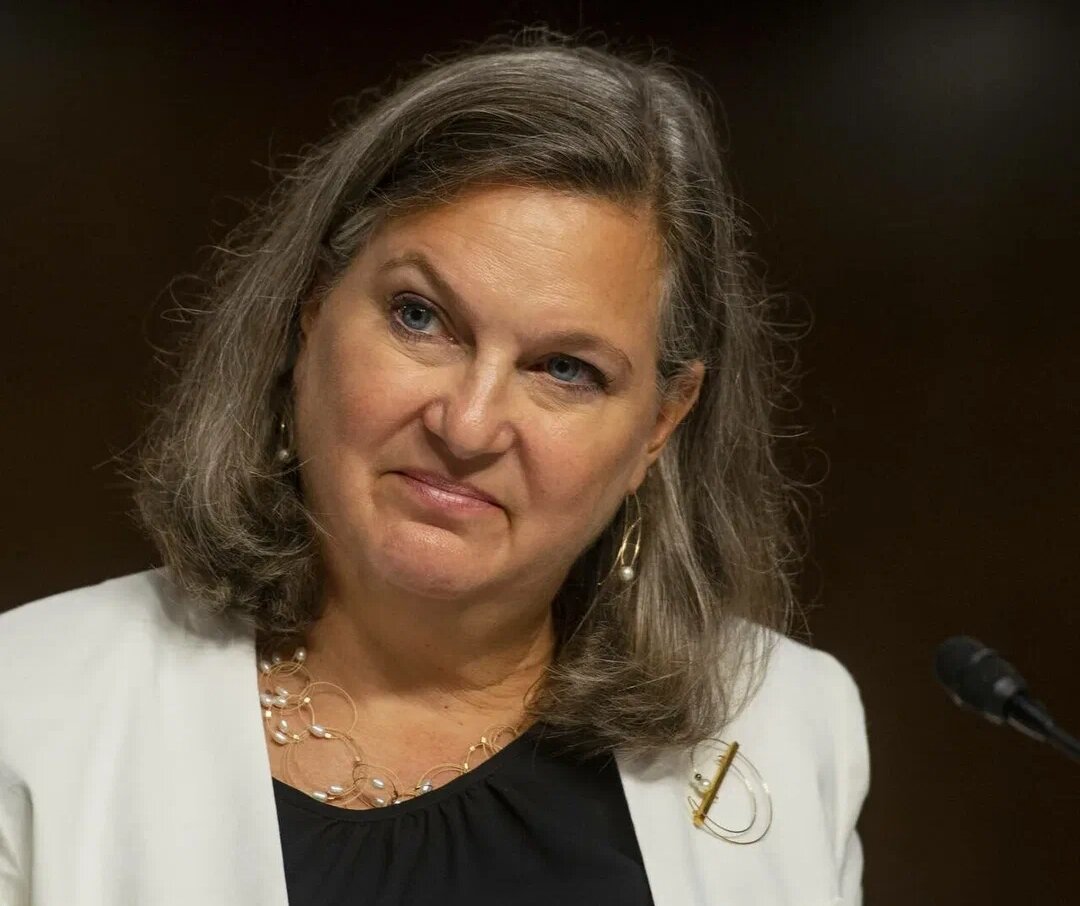 Достаточно посмотреть на лицо, чтобы понять все. Из интернета 