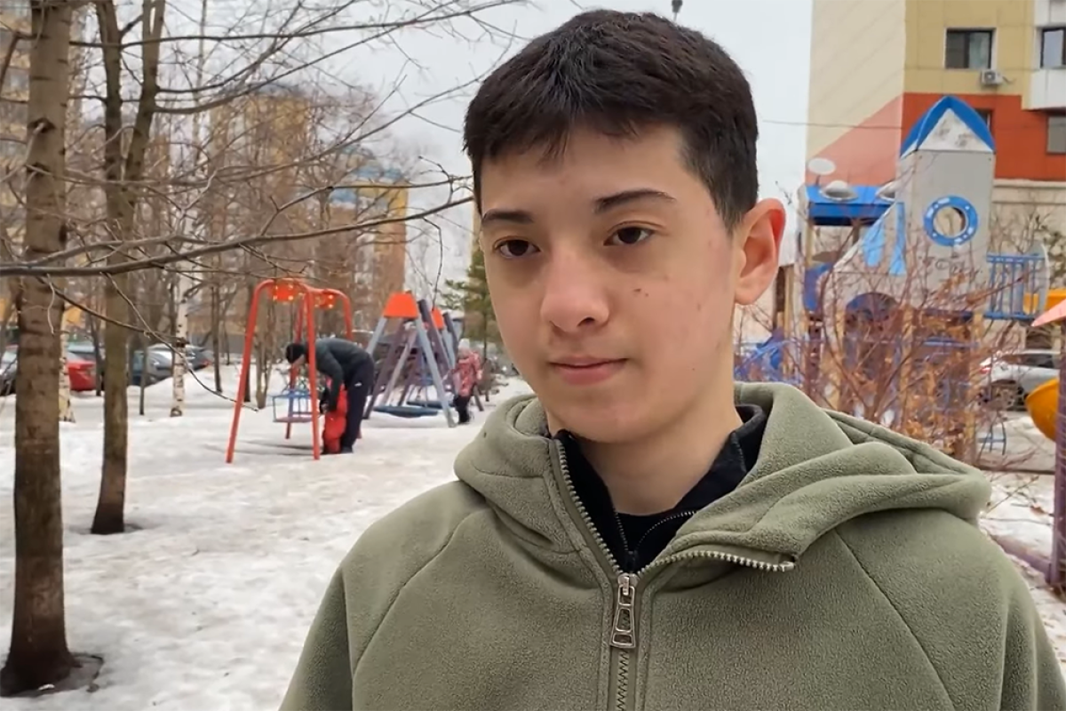 Хочешь узнать человека дай ему власть. Я не знаю кем хочу быть. Я не знаю кем хочу быть. Знаю чего хочу. Кем стать.