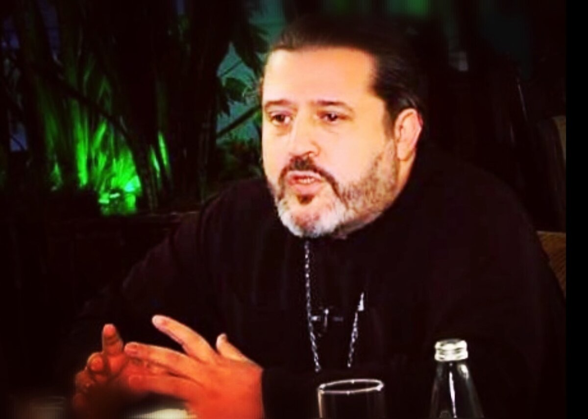 Виталий Шинкарь — протоиерей, клирик Свято-Георгиевского храма (г. Кишинёв).