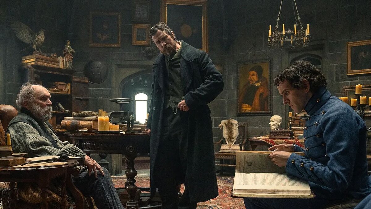 - Название: The Pale Blue Eye 2022