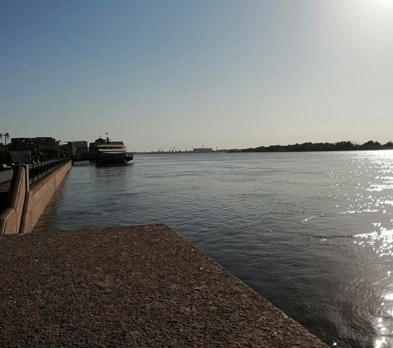 Набережная и достопримечательности г. Астрахань