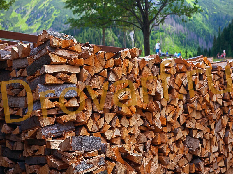 Сколько стоит расколоть дрова