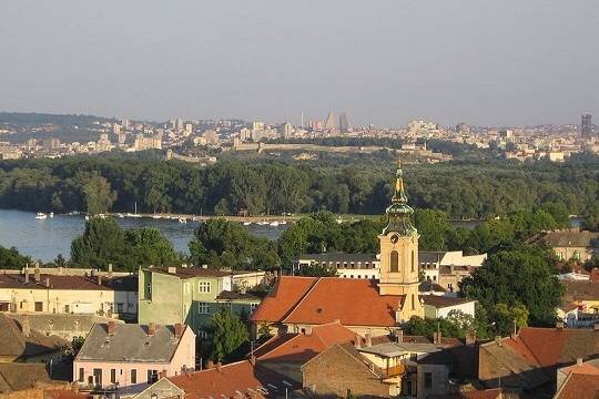    В Белграде проходит митинг против НАТО