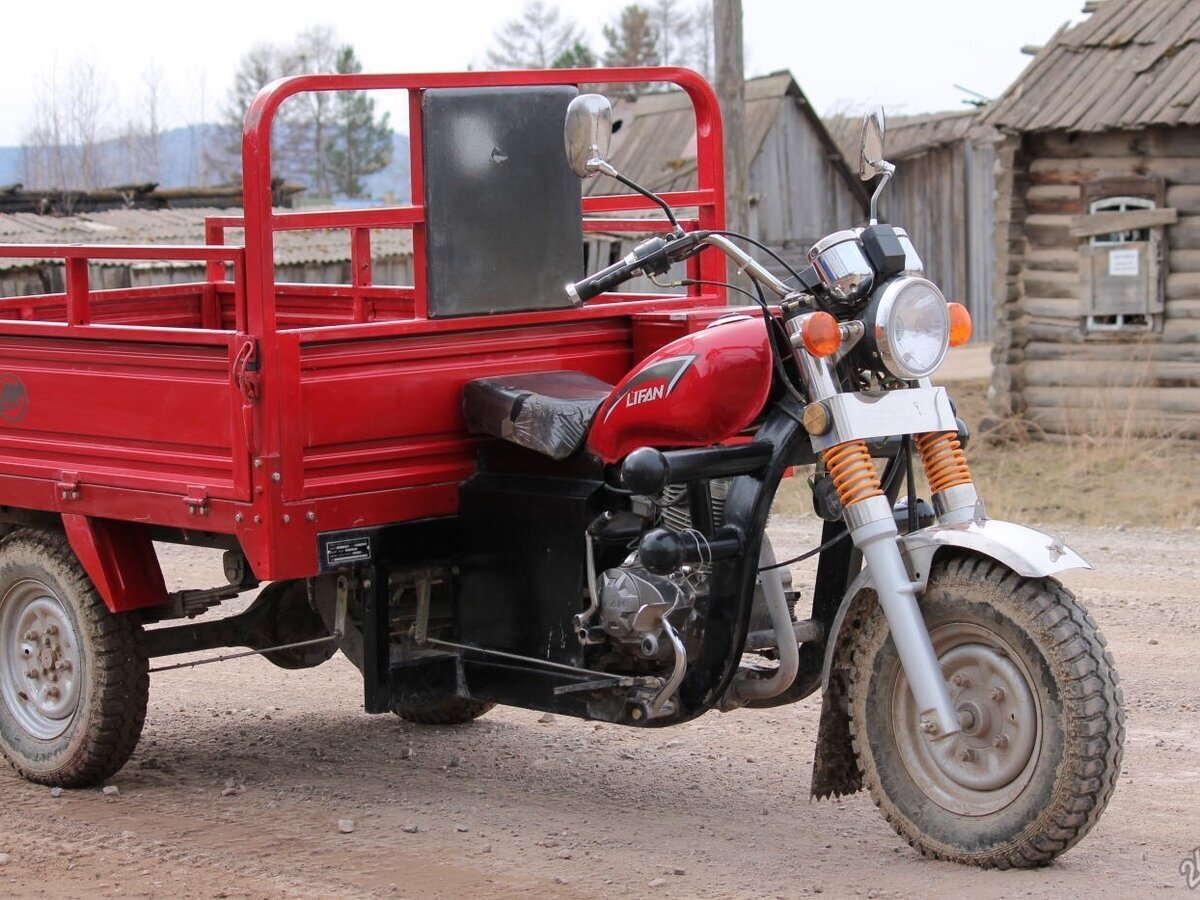 Трицикл б у. Трицикл Lifan lf200zh-3. Трицикл Лифан 200. Грузовой мотоцикл Лифан 200. Грузовой мотоцикл Lifan lf200zh-3.