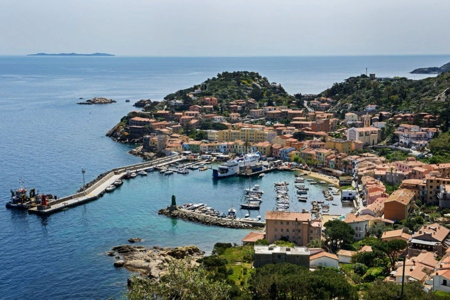 Остров Джильо. Фото из открытых источников Яндекс.Картинки