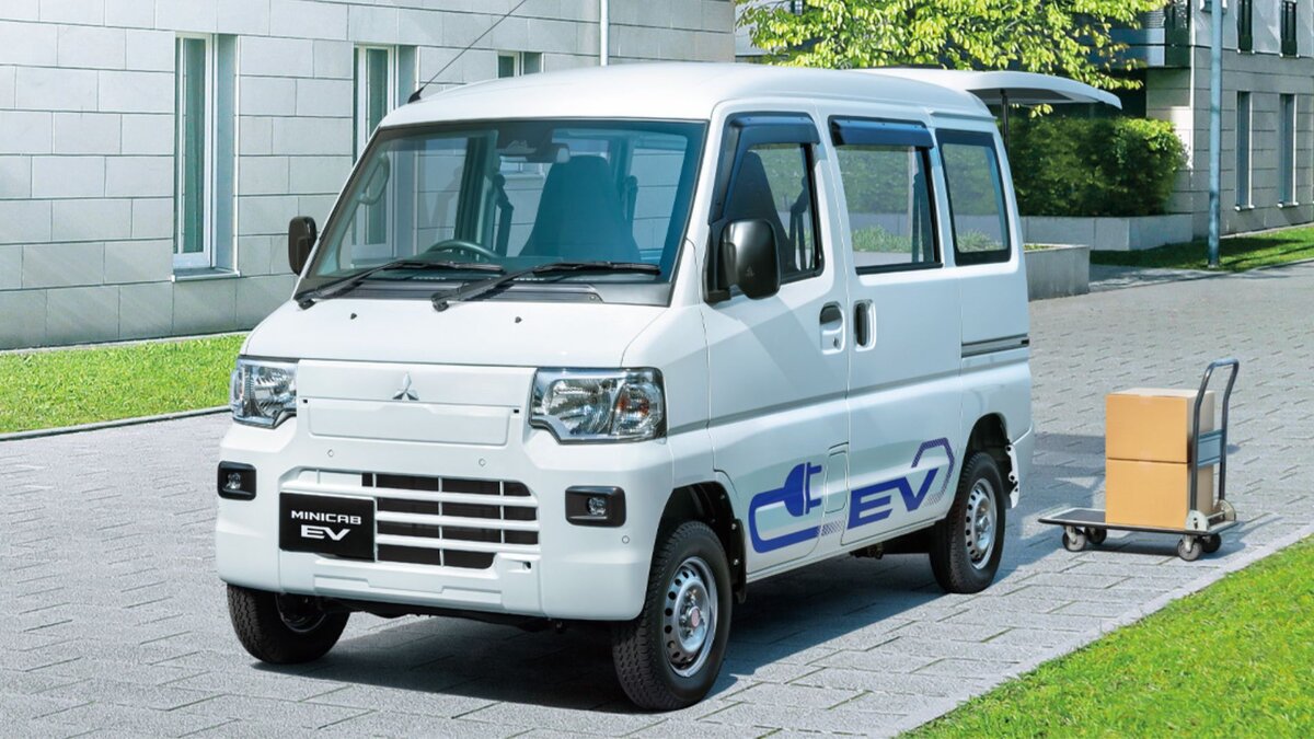 Mitsubishi Minicab EV 2024: электромобиль, занимающий очень специфическую нишу на рынке лёгкой коммерческой техники