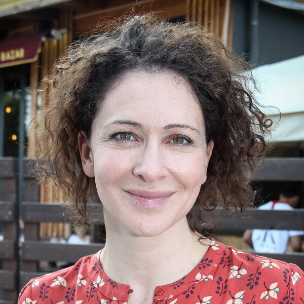     Сегодня 50 лет Ксении Раппопорт