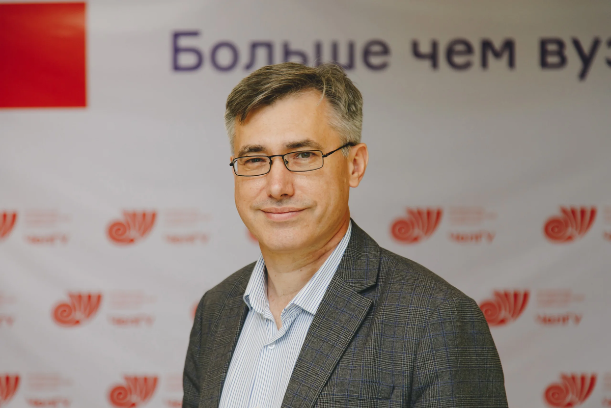 Михаил Овчинников, кандидат психологических наук, доцент ИОиПП ЧелГУ 