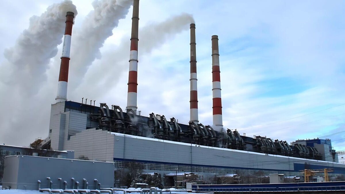     Два блока Новочерскасской ГРЭС и две ЛЭП 330 кВ отключены, предварительная причина — атака беспилотников