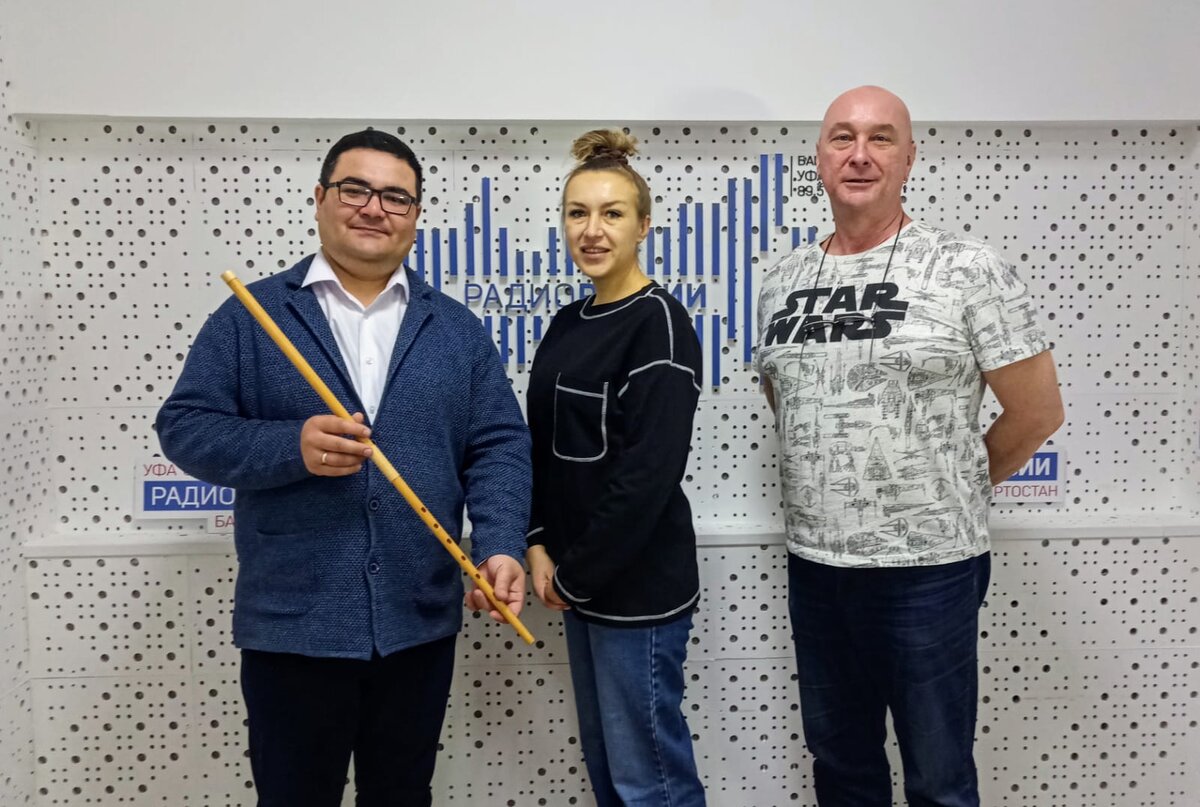     "Самовар" 25 марта: в День работника культуры поговорили об Ансамбле кураистов Башкирии