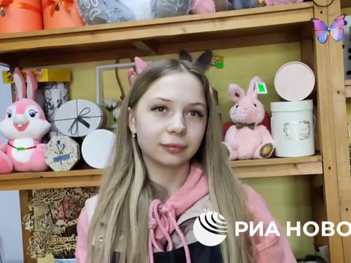    Работники соседних магазинов о подозреваемом в теракте Мухаммадсобире Файзове© РИА Новости