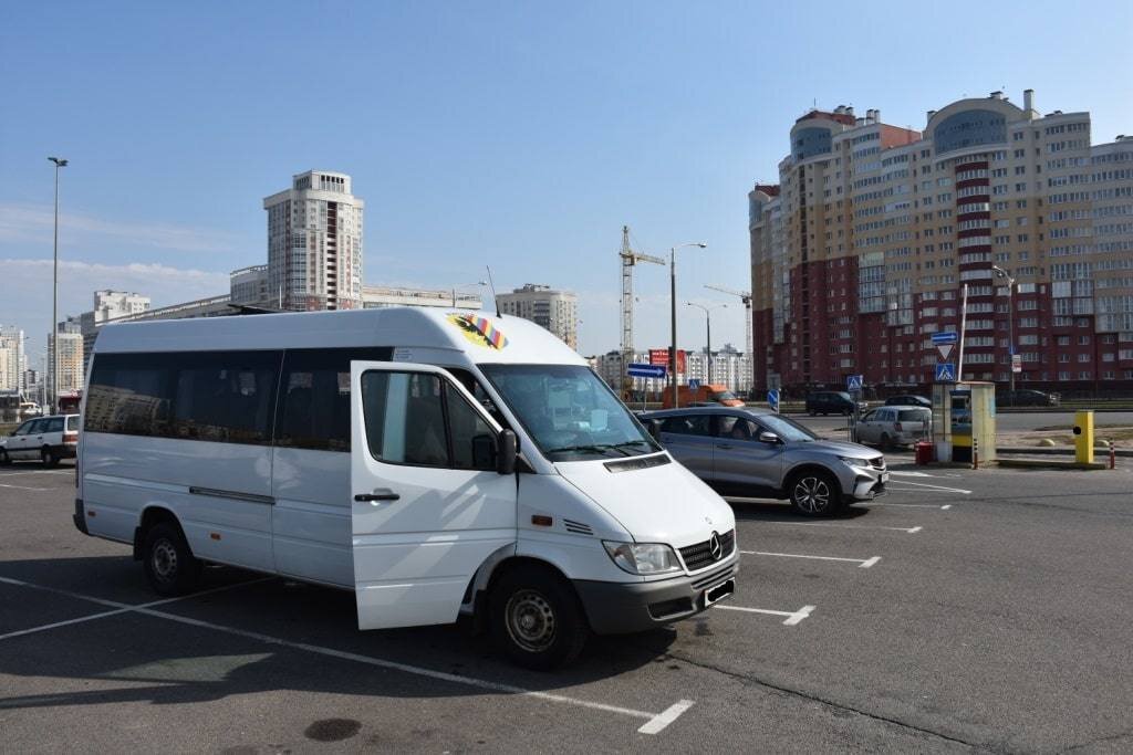 Как добраться из минска в гатово. Частный автобус. Автобус в Несвиж из Минска.