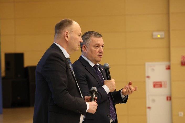    Юрий Козлов и Игорь Кобзев