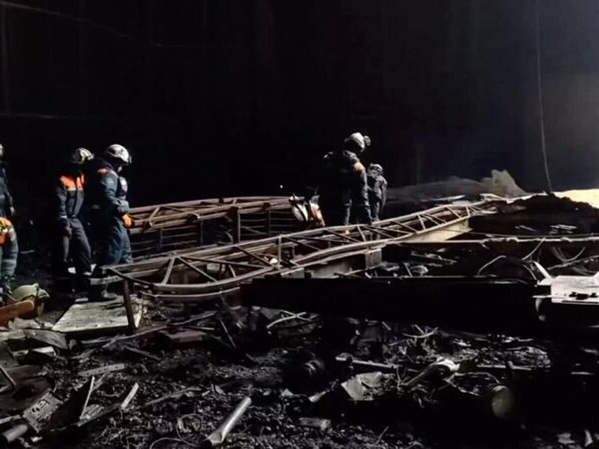    Разбору завалов в Крокусе © МЧС России/Telegram