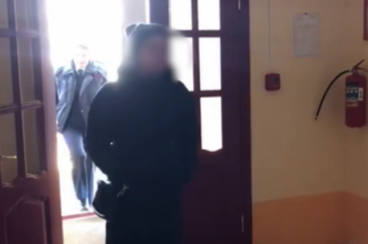    Мать, бившая головой о стену 11-летнюю дочь, задержана под Волгоградом