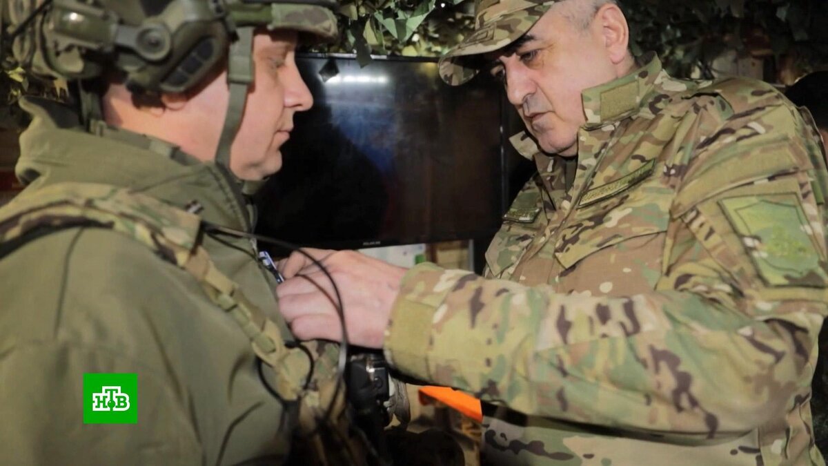    Награждены военные, отличившиеся при задержании террористов из «Крокуса»