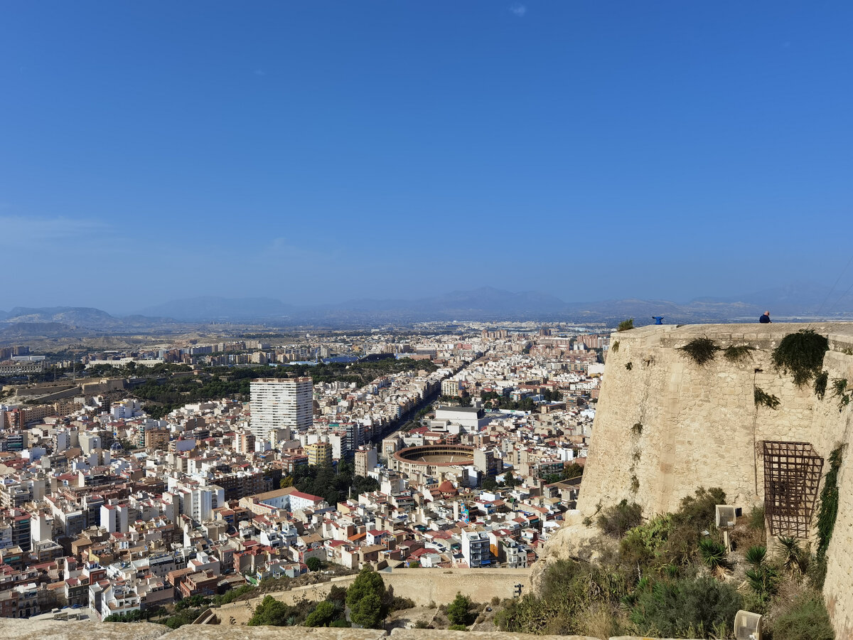 Вид на город