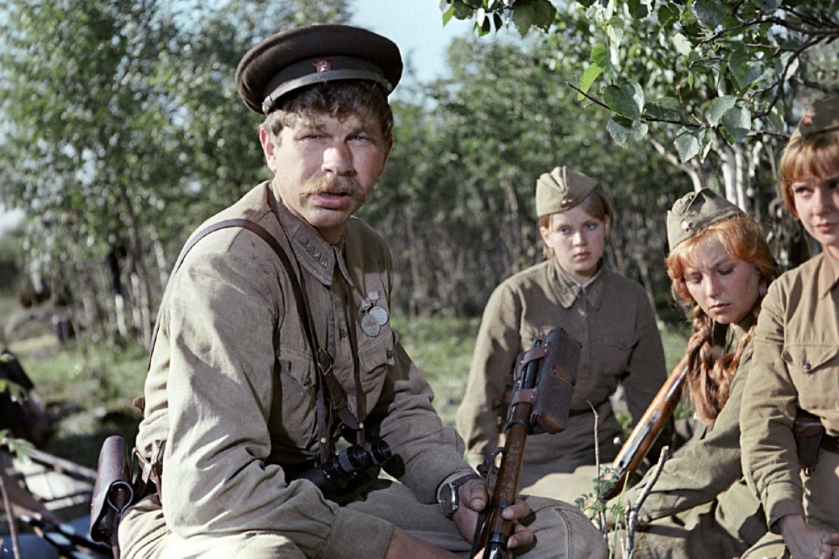    Актер Андрей Мартынов в роли старшины Васкова. 01.02.1972.