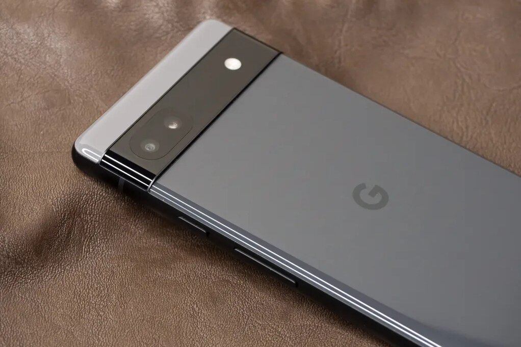    Признанный король съёмки в бюджетном сегменте отличается ещё и стильным, узнаваемым дизайном. Фото: amateurphotographer.com