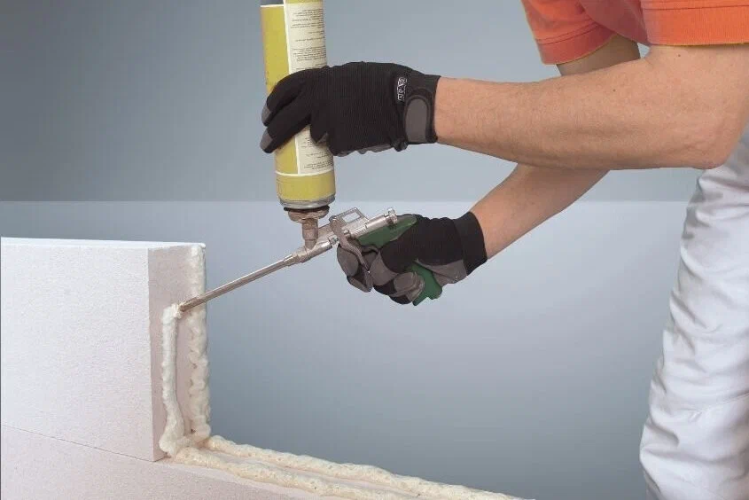 Укладка пеноблоков на пену. Ппу клей для газобетона. Mixfor клей пена для керамзитобетонных блоков. Клей пена tytan для газобетона теплый шов. Клей пена бонолит.