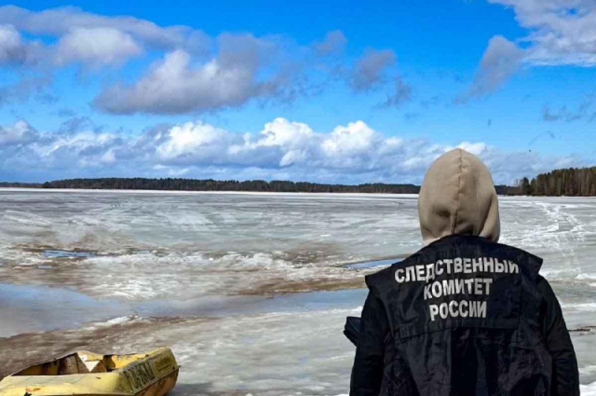    В проломе во льду озера Волго в Тверской области обнаружен труп рыбака