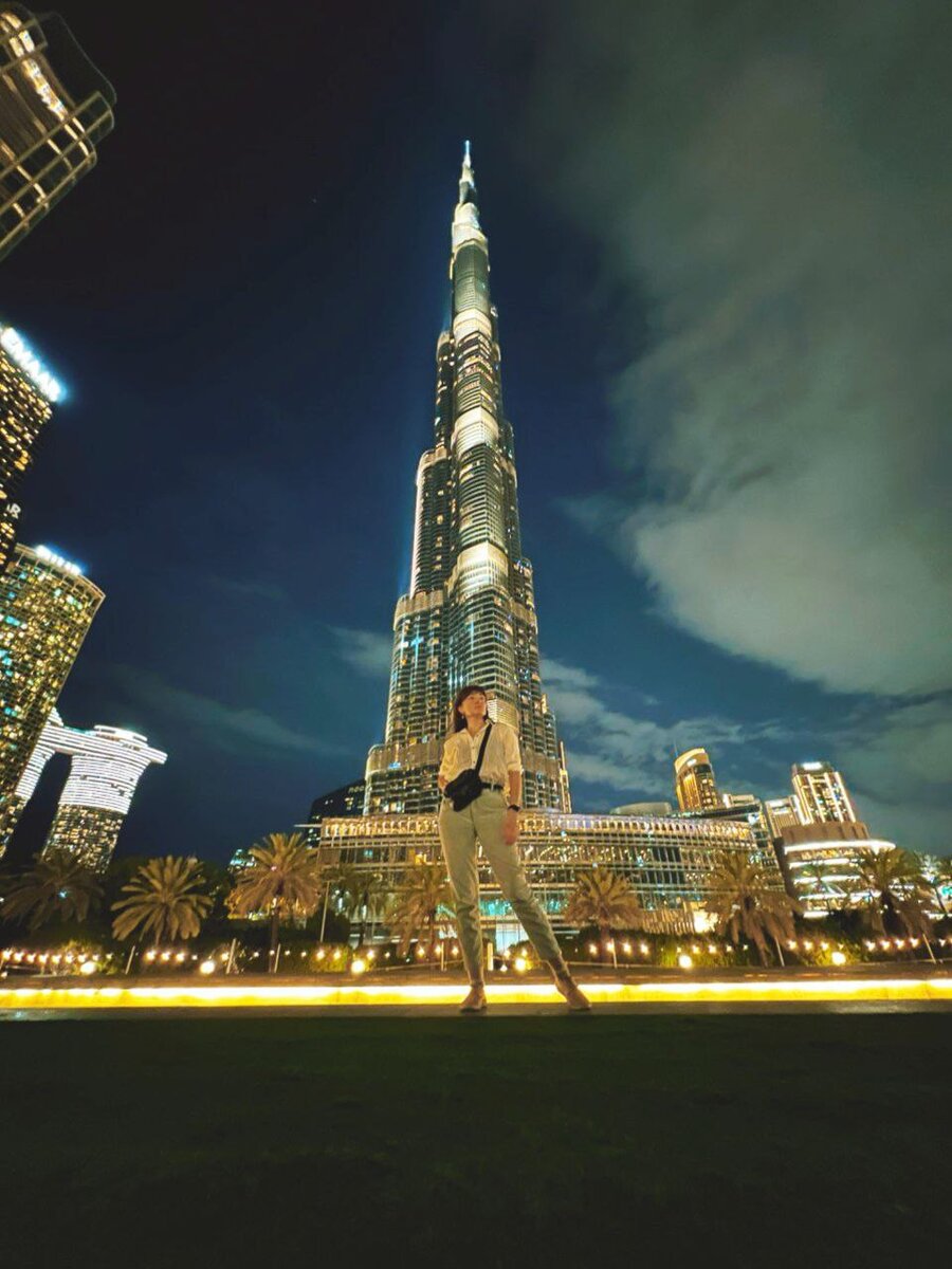 Хабиби, не приезжай в Дубай. Там и без тебя много людей) Делюсь секретным местом под самым высоким небоскребом мира