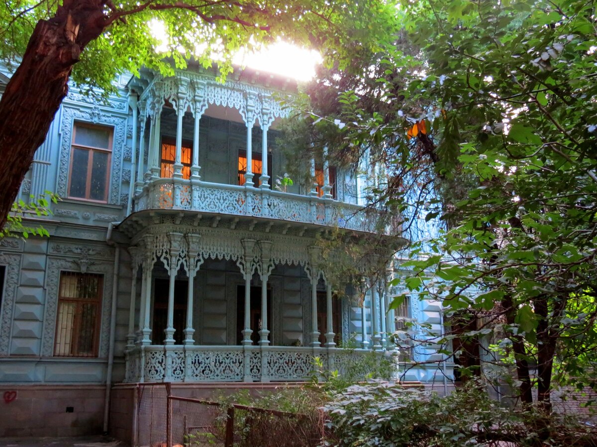 © Courtesy of Diana Antonyan