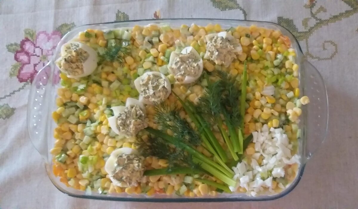 Салат не только вкусный, но и красивый! 