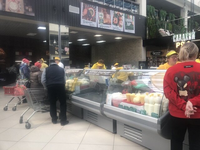 мы весну так долго ждали. дети с цветами. стих по весну. весенняя капель стихи. мы весну так долго ждали.