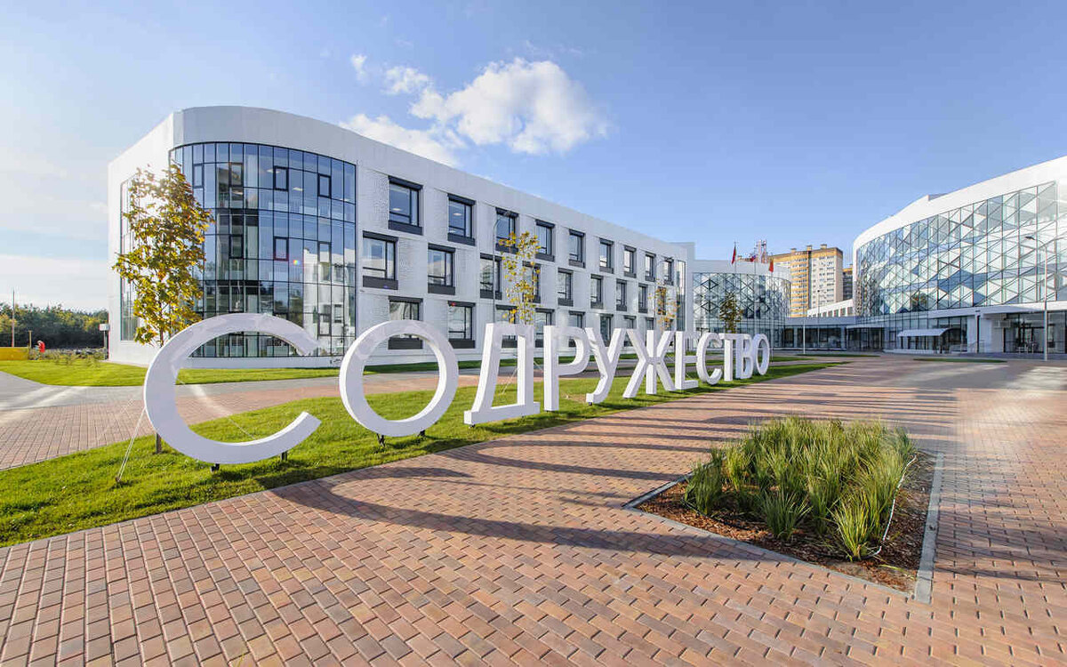    Воронежскую мегашколу оценили в Сочи Фото ПИ «Гипрокоммундортранс»