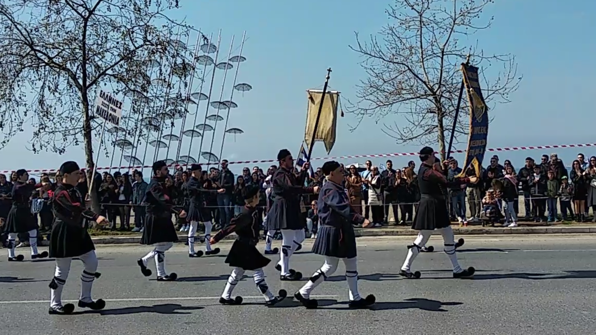 Парад в Салониках