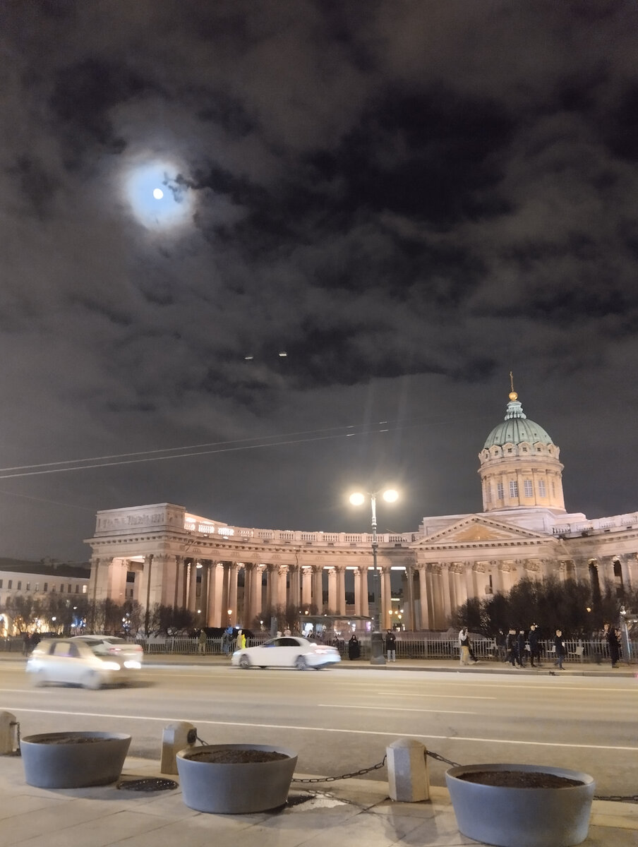 Ночь с 23 на 24.03. в Питере. 