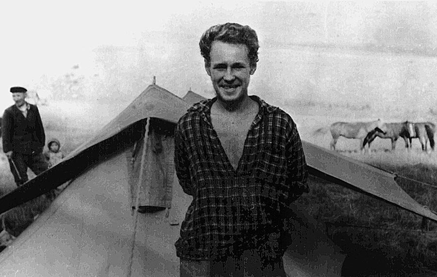 Олег Куваев в молодости