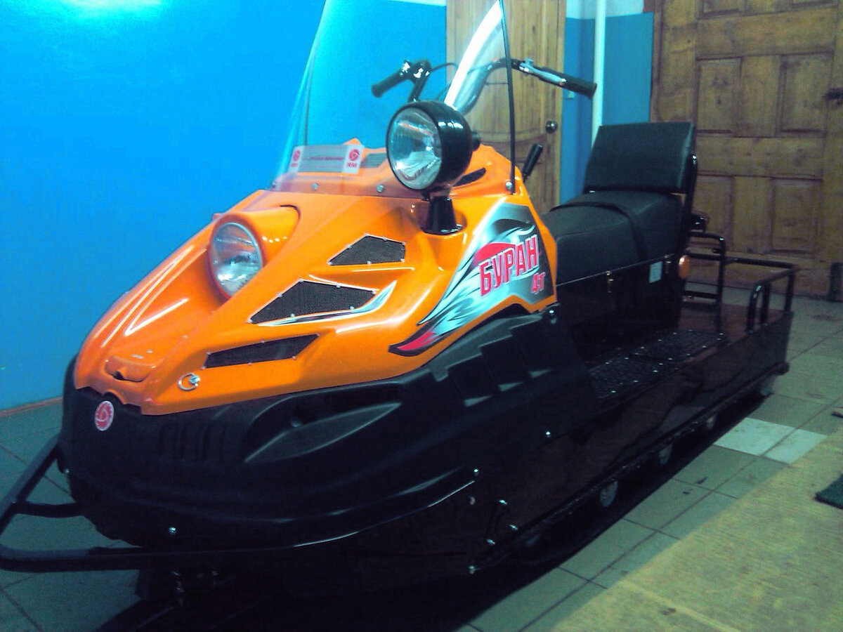 снегоход буран 640 оранжевый. снегоход буран 1972. снегоход буран арктика. снегоход буран 4т. снегоход русская механика буран лидер аде.