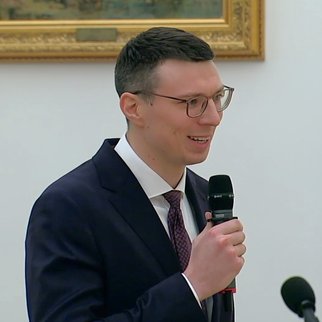 Владислав Вахнин