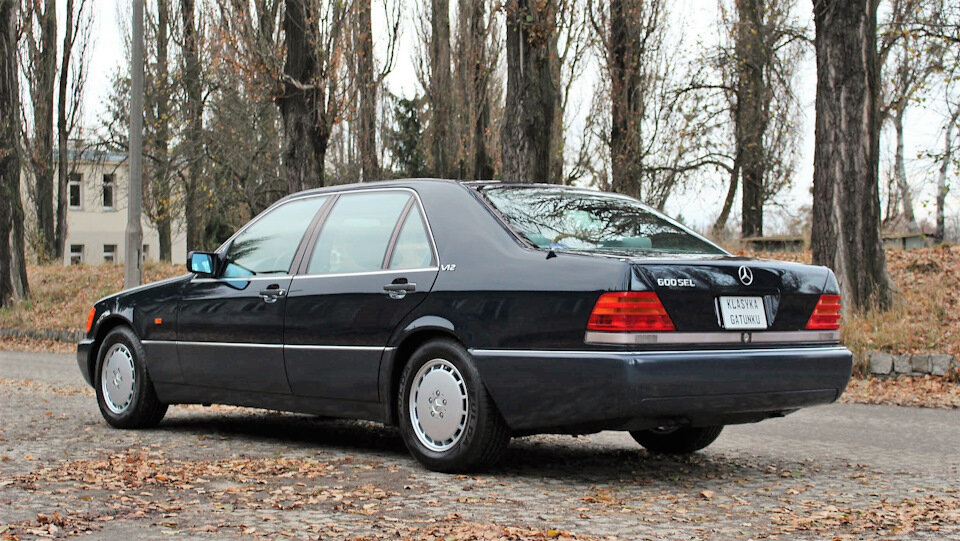 Mercedes-Benz W140