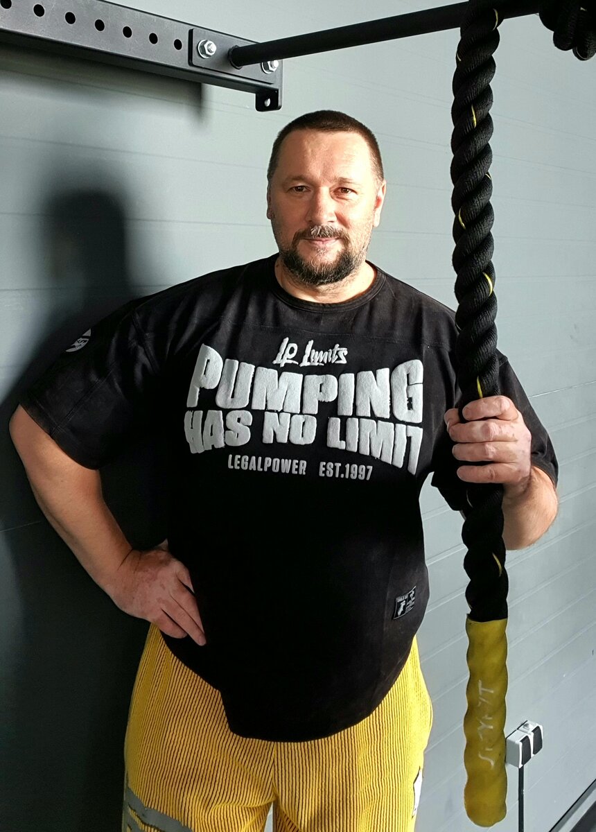 Напиши в комментариях "хочу " и я пришлю тебе программу , для похудения  . 